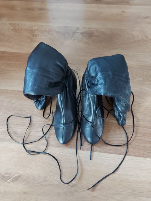 Дамски  ботуши, ботуши  с връзки