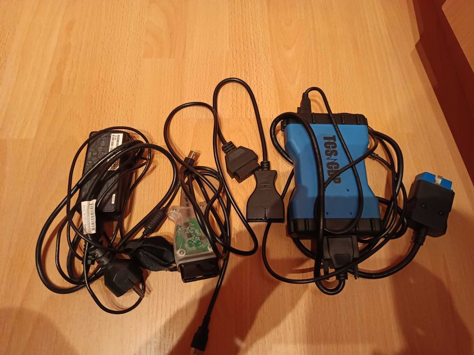 Laptop lenovo cu programe pentru tester auto!