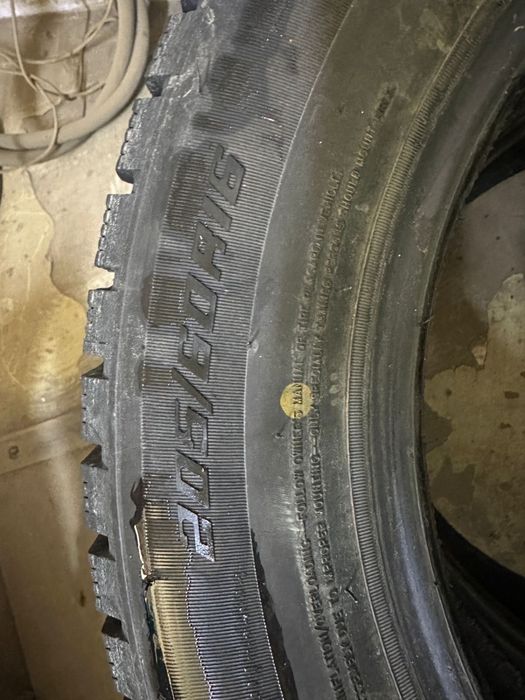 205/60/16 продам шины