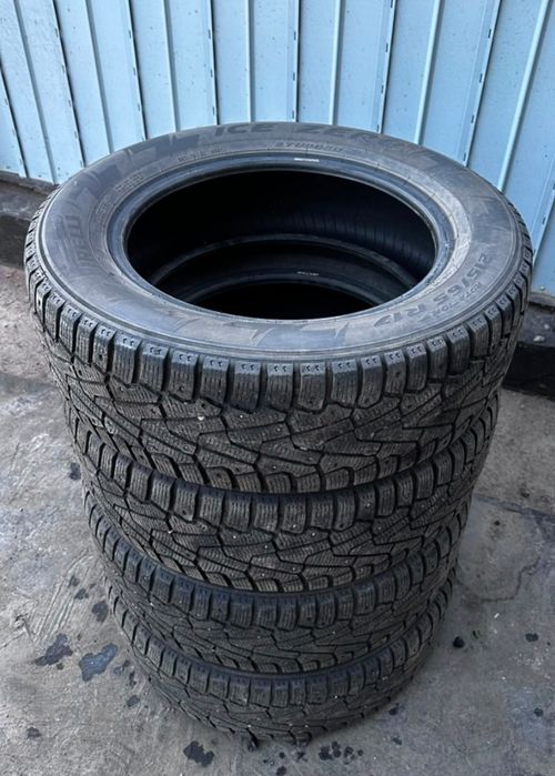 Шины Pirelli 215/65 R17