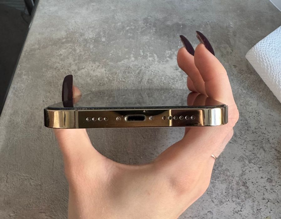 Продам iphone 13 pro max