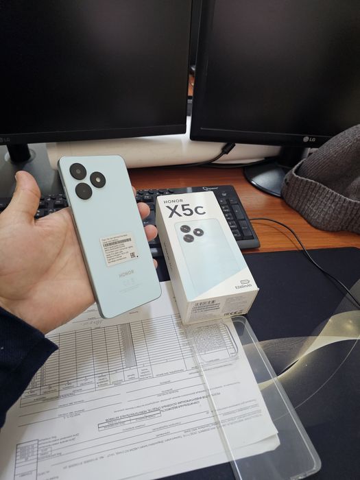 Honor X5c 64gb(2025)1 oylik ideal iwlawi zur aybi yuq tozza telefon