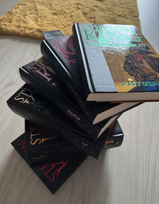 Carti Turnul Intunecat de Stephen King