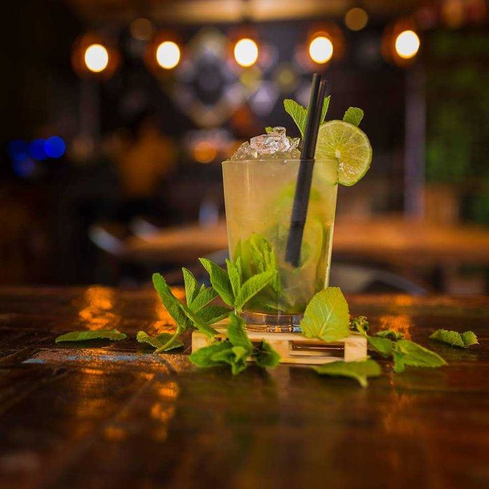 Bar Mobil / Barman / Dozator bere/ Cocktailbar