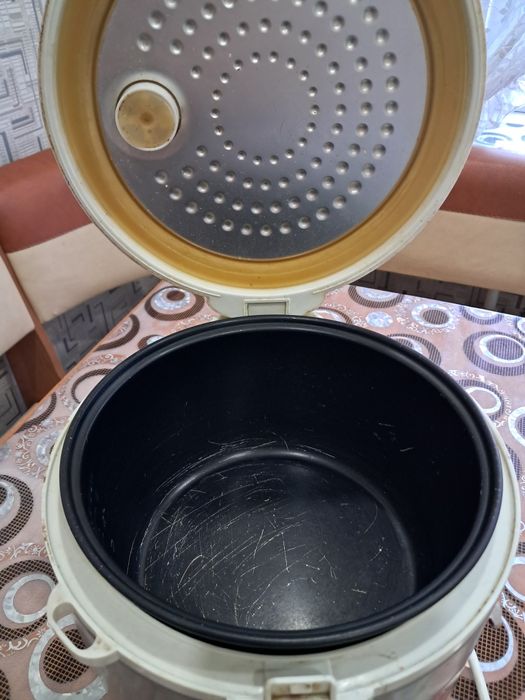 Продам Мультиварку