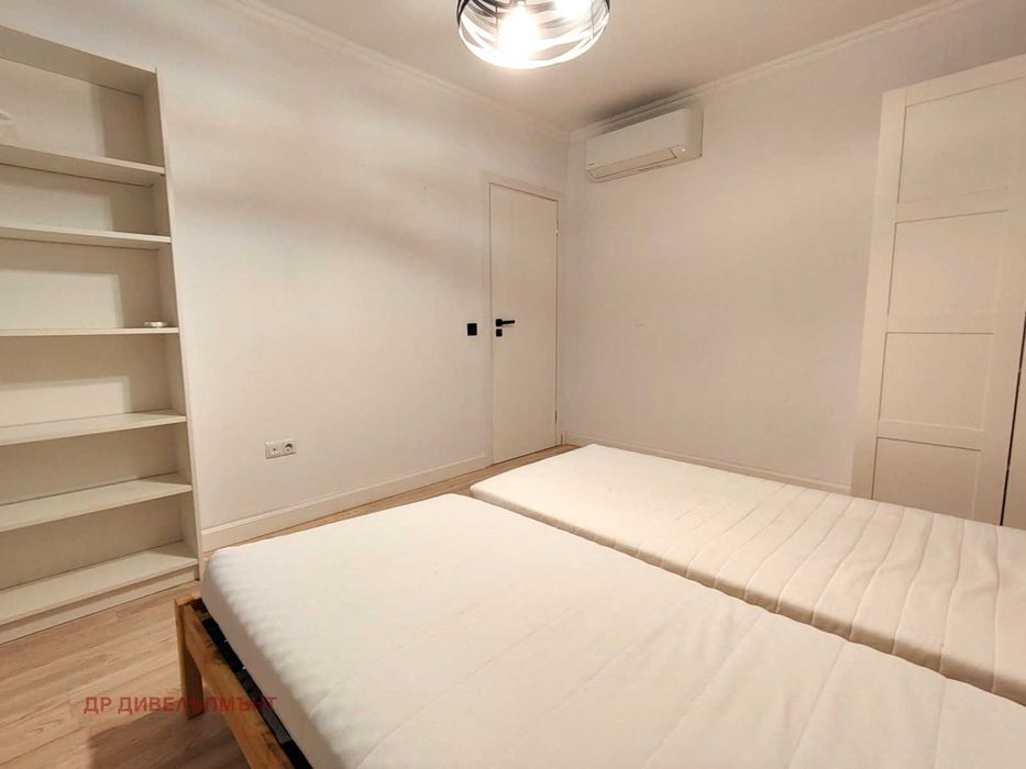 Дава се под наем Тристаен апартамент в София, Драгалевци - 115 кв.м за 896.58 € - Снимка #11