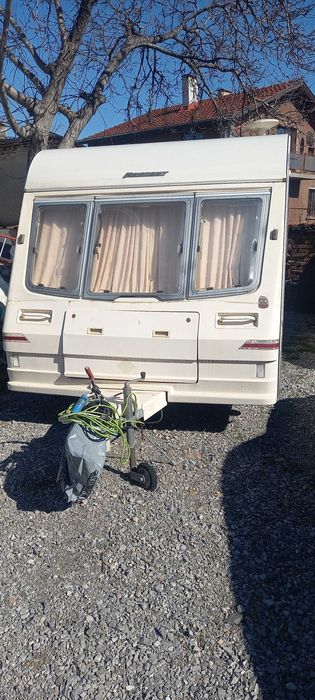 Продавам каравана