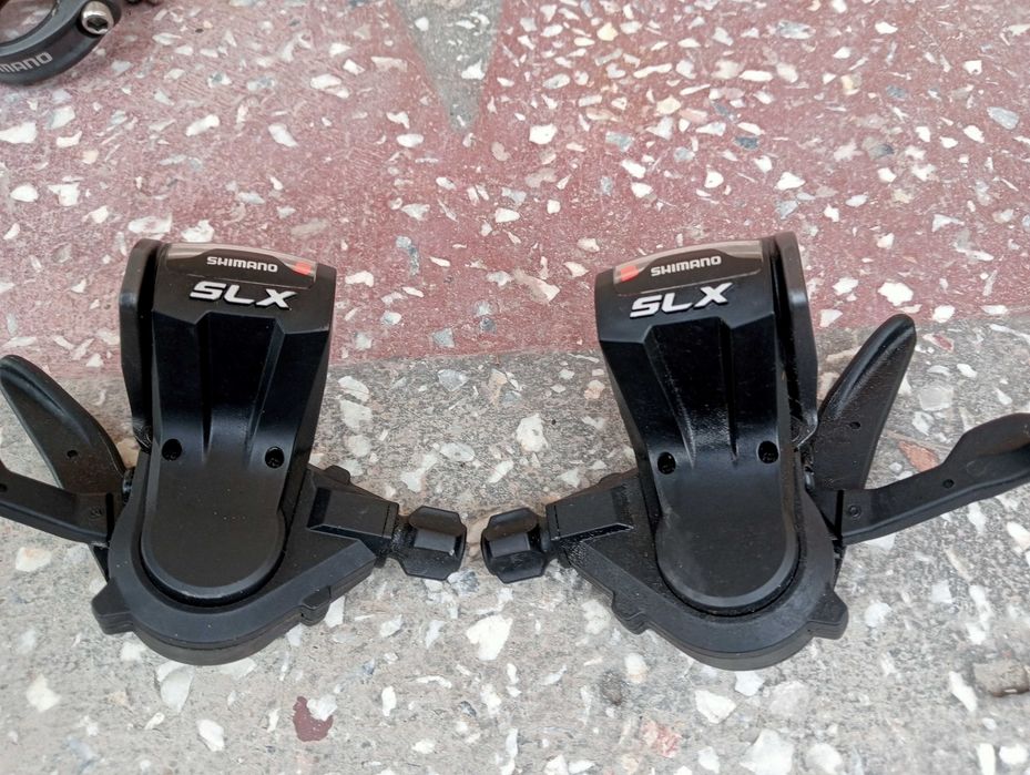 Angrenaj pedalier Deore manete  Shimano SLX schimbator spate Deore XT  Roata fata Mavic Campagnolo cursiera sea SQlab