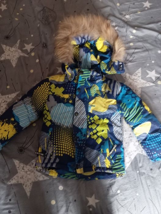 Продам костюм и куртку