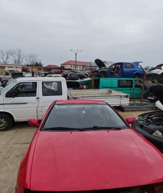 Contact cu cheie BK7 370468 Volkswagen VW Polo a 3-a generatie 6N