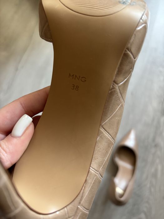 Токчета на Mango