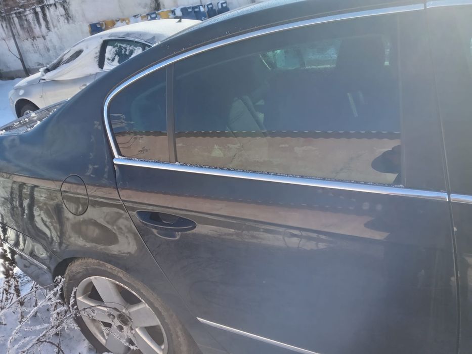 Usa usi stanga dreapta fata spate VW passat b6