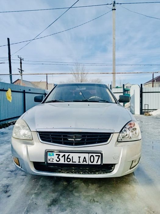 Продам Приору 2012 г
