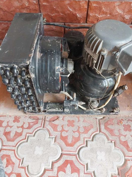 Холодильный агрегат. Музлатгич агрегати. Agregat