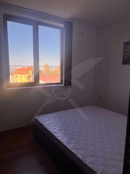 Дава се под наем Двустаен апартамент в Варна, Галата - 55 кв.м за 300 € - Снимка #2