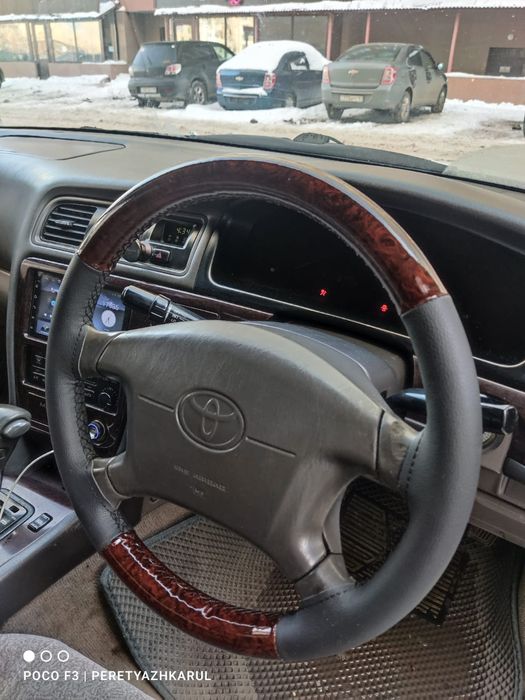 Оплетка на руль.