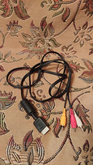 Провод тюльпан на Playstation