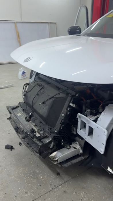 Костоправ хар хил турдаги урилган мошиналарга кузавной ремонт