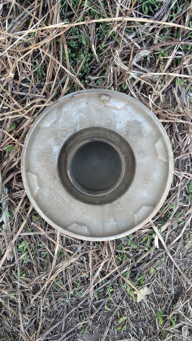 Продам колпаки от ауди