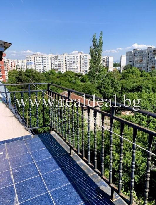 Дава се под наем Тристаен апартамент в София, Обеля 1 - 120 кв.м за 348.84 € - Снимка #8