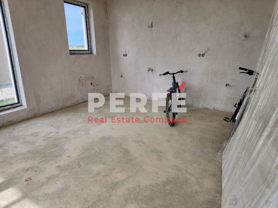 Продава се Къща в Бургас, Сарафово - 150 кв.м за 1467 €/кв.м - Снимка #4