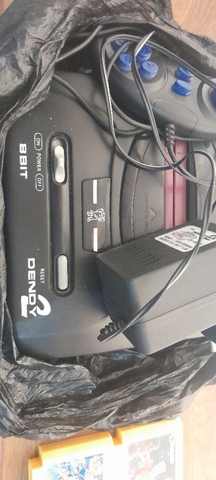 dendy 8bit сотилади.