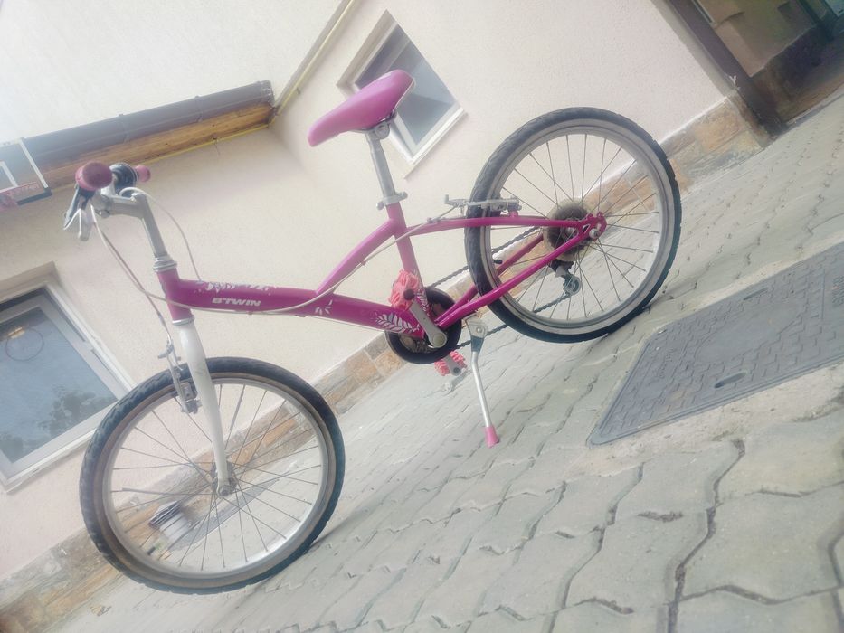 Bicicleta fete 8 -12 ani