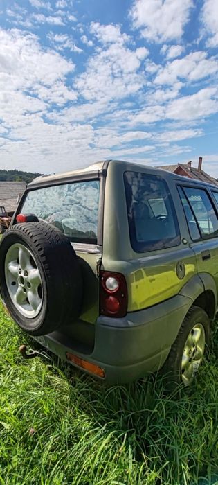 Vând land rover sau schimb