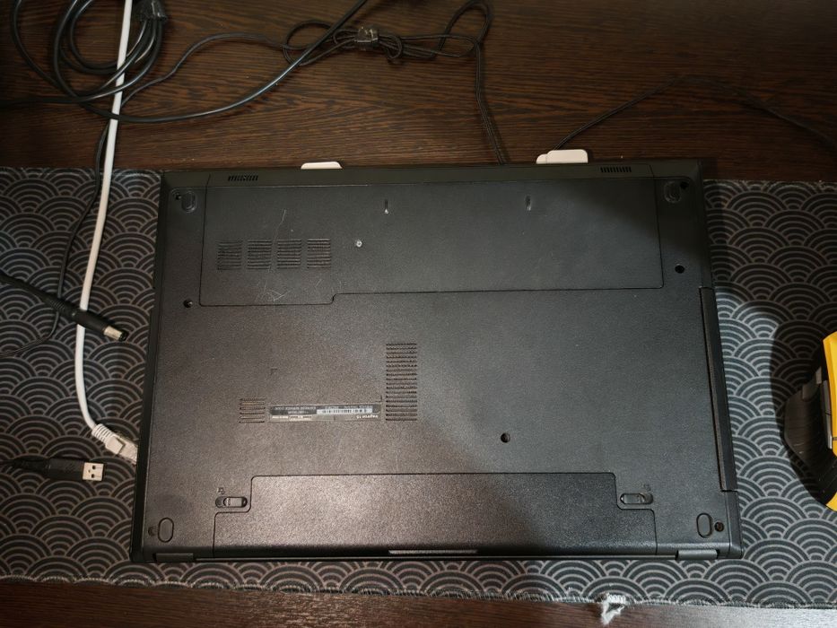 Продам ноутбук dell