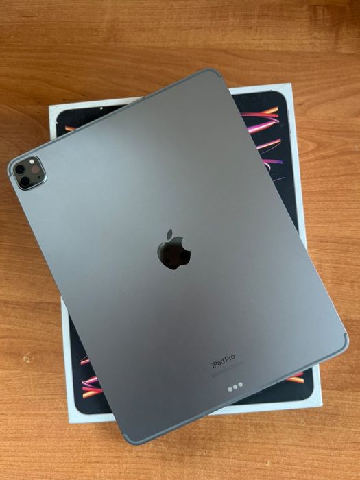 iPad Pro 12.9-inch (6 generation) wi-fi + cellular 256Гб