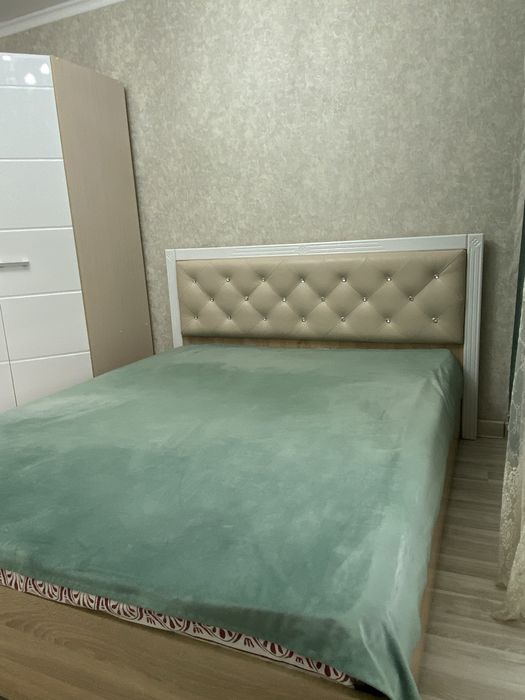 Продам б/у кровать