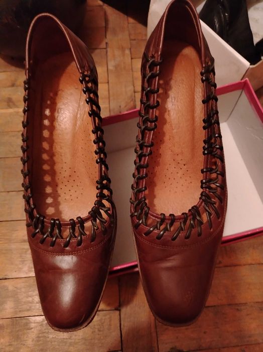 Обувь женская, туфли