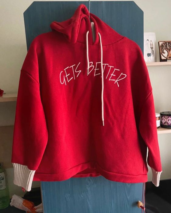 Hanorac Roșu plusat