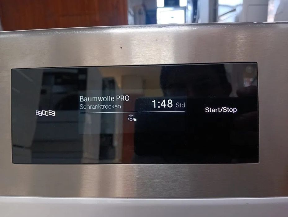 Професионална сушилня с термопомпа Миеле Miele Professional PDR508HL