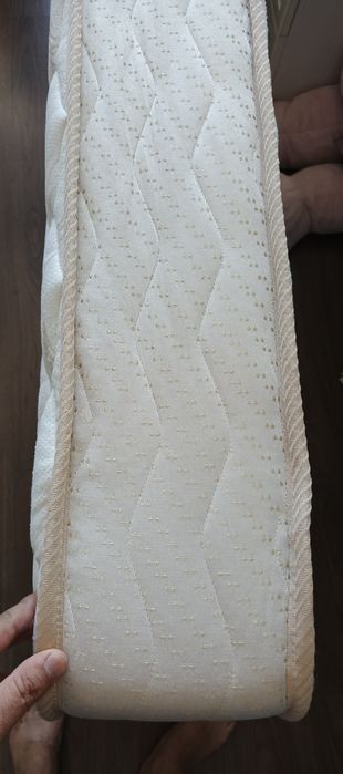 Продается Матрас Askona