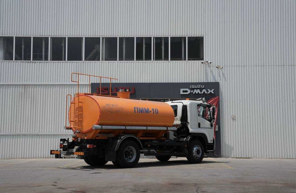 Поливомоечная машина ISUZU FVR34K  в наличии