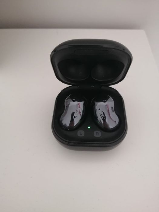 Samsung Buds Live