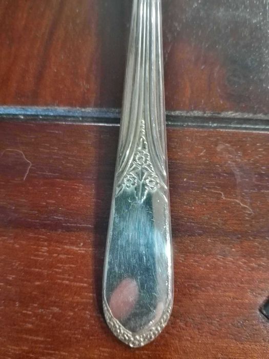 РЯДЪК комплект посребрени прибори Wm. ROGERS от 1938 год.