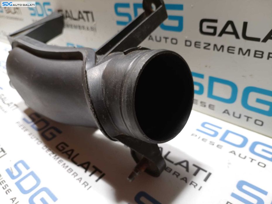 Furtun Conducta Tub Tubulatura Admisie Aer Skoda Fabia 1 1.4 MPI 2001 - 2007 Cod 047129654B 143915768902 [M4807]