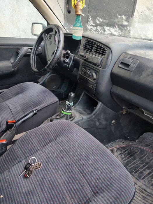 Продава се Голф 3 на части