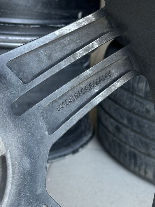 Диск с резиной R19