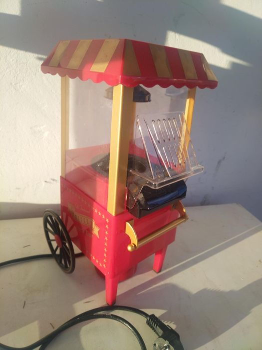 Нова мини ретро машина за пуканки
Кухненски мини уред за приготвяне на