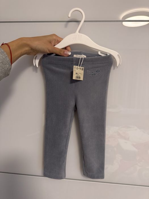 Дрехи за момиче размер 80 подходящи за есен/зима