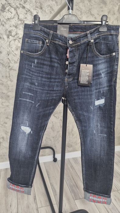 Blugi dsquared2 elastici noi cu etichetă