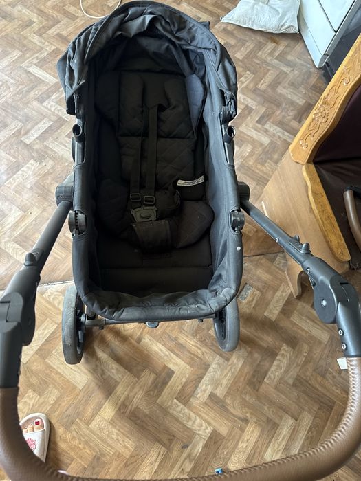 Продам коляску Tomix