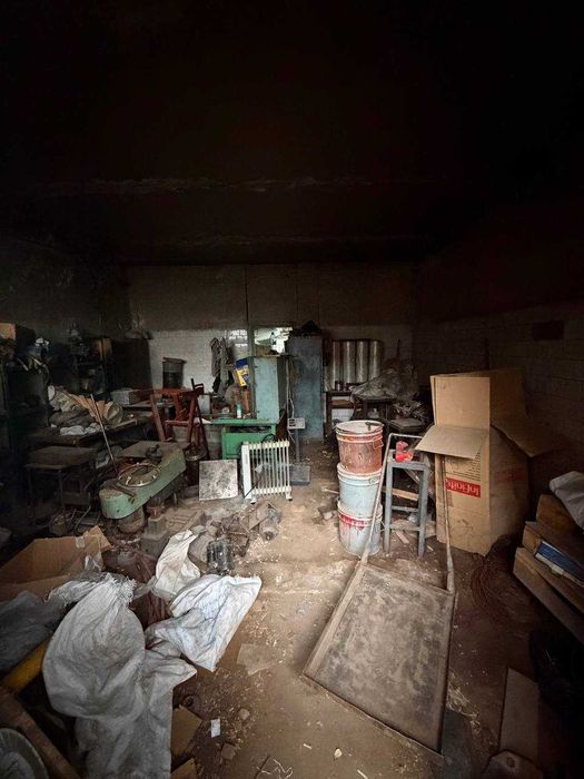 Продается здание 3 сотки в Олмазарском р-н недалеко от Джами круга