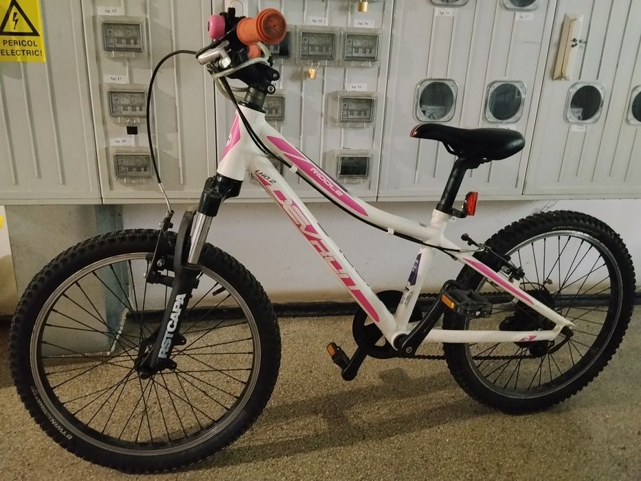 Bicicleta copii 7-12 ani