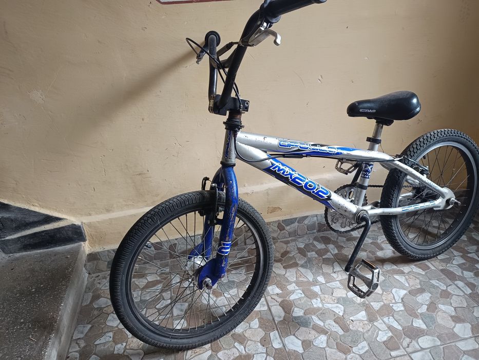 Bicicleta Apolo scheme in stare bună