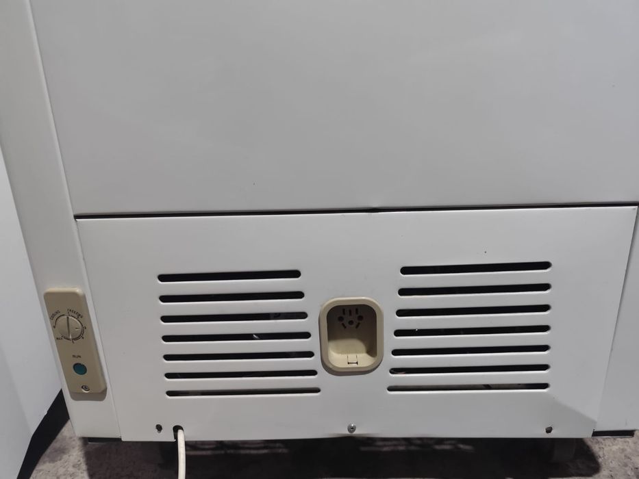 Продам морозильную камеру