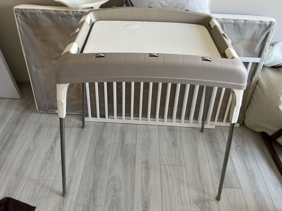 Бебешки повивалник